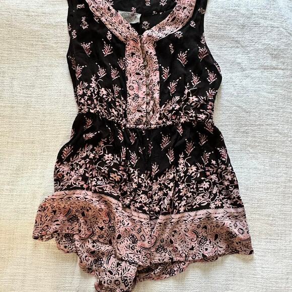 Urban Outfitters Pants - Ecote Urban Outfitters Magdalena Floral Printed Romper Dress